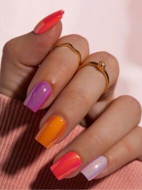 ⭐️ NEW Red Aspen nail dashes